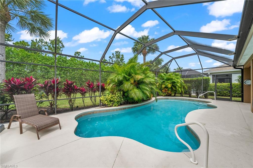 8888 Mustang Island CIR photo 11