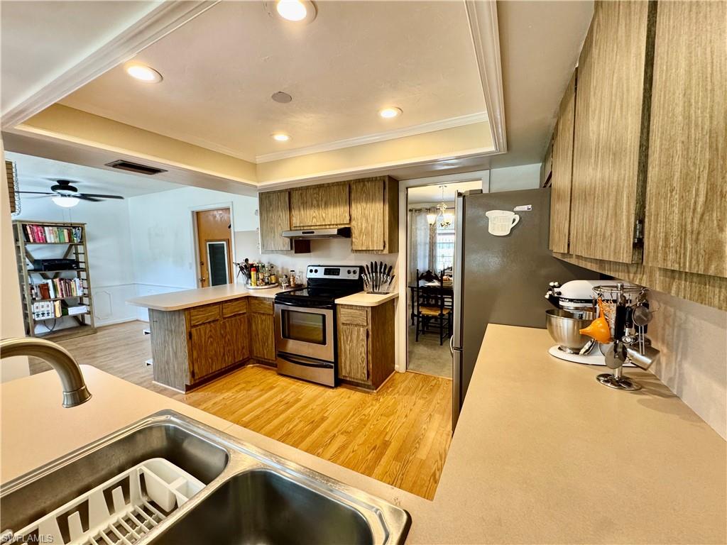 1654 Fountainhead RD photo 12