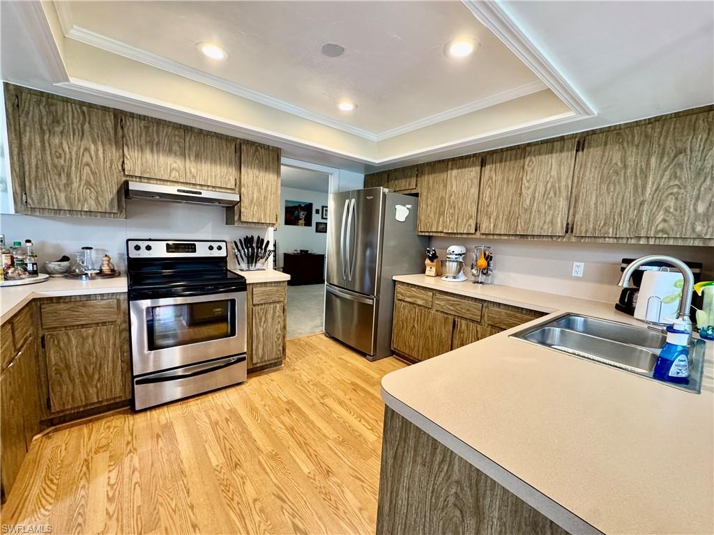 1654 Fountainhead RD photo 10