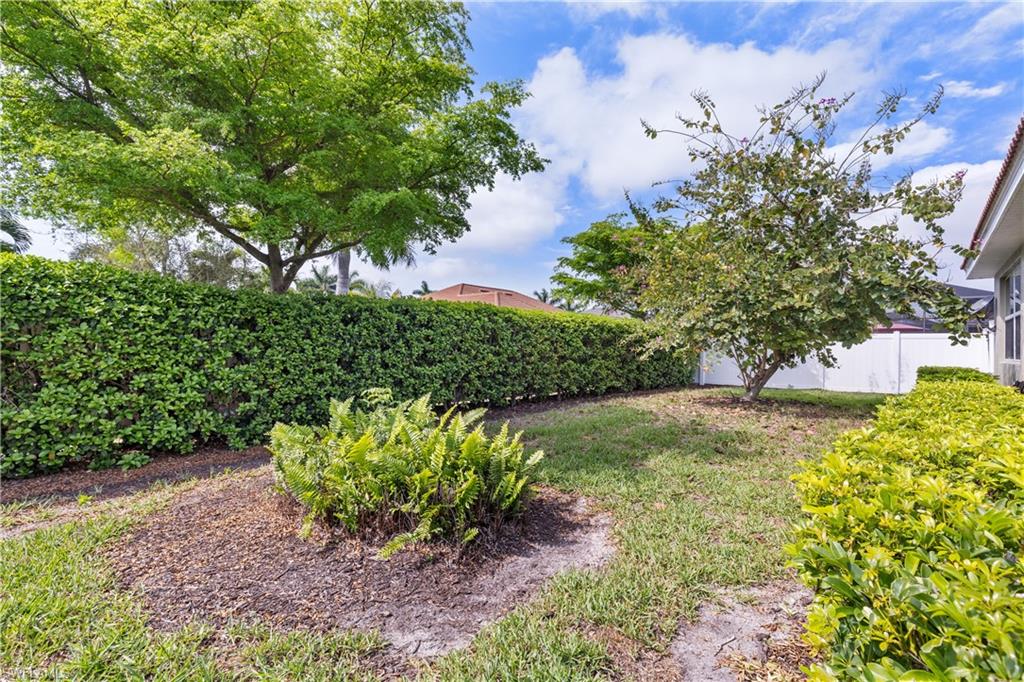 2935 Sunset Pointe CIR photo 32