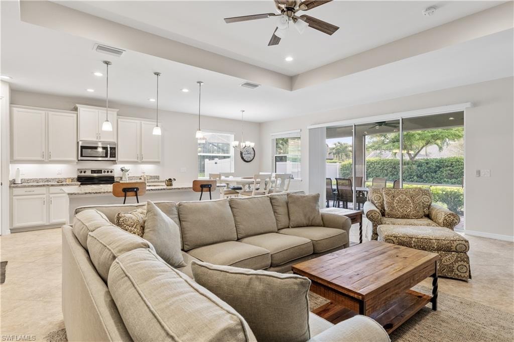 2935 Sunset Pointe CIR