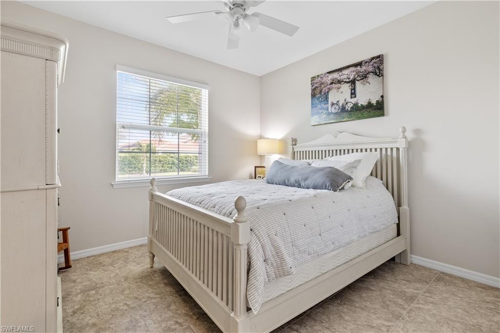 2935 Sunset Pointe CIR photo 21
