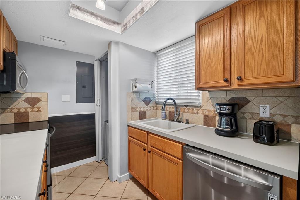 3372 Alouette CIR 1 photo 12