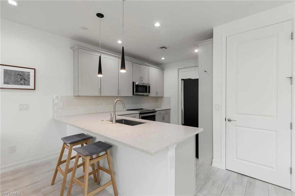7515 Morgan WAY photo 8