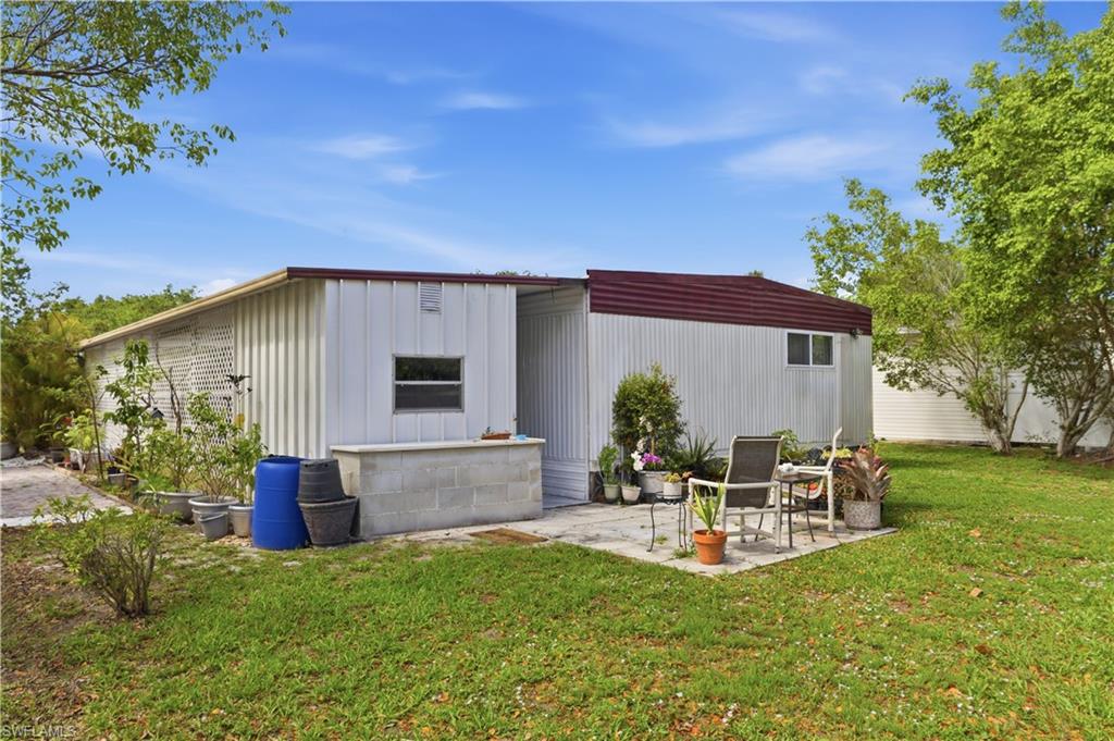 857 Manatee RD photo 21