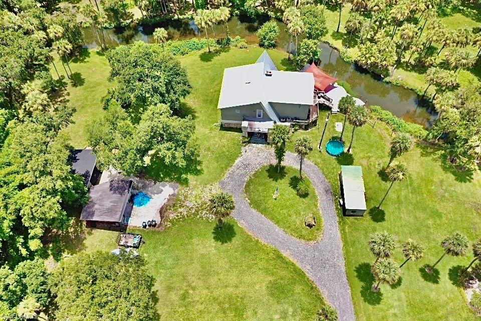 5121 Muddy LN