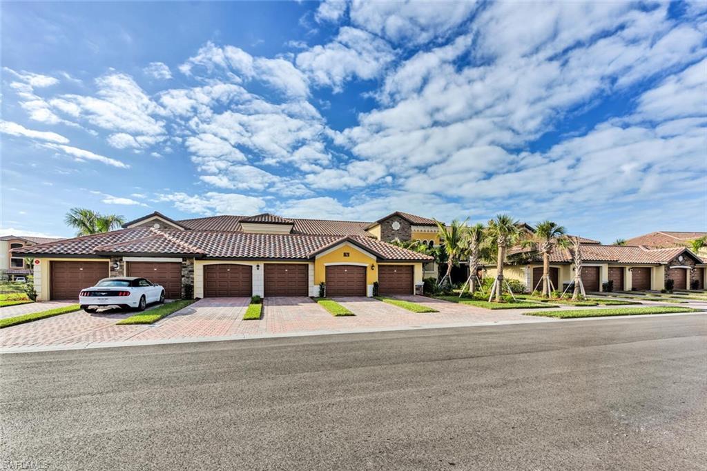 9528 Avellino WAY 2515 photo 23