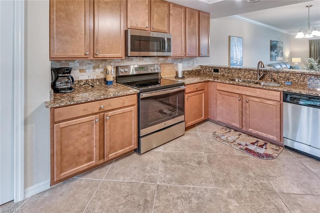 9528 Avellino WAY 2515 photo 9