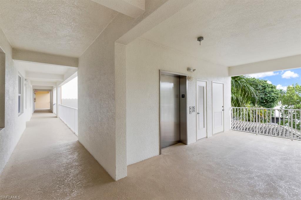 11021 Gulf Reflections DR 303