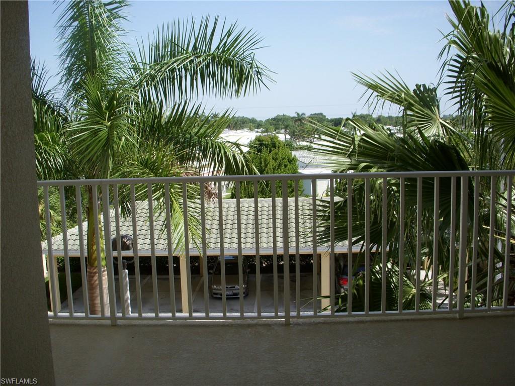 11021 Gulf Reflections DR 303
