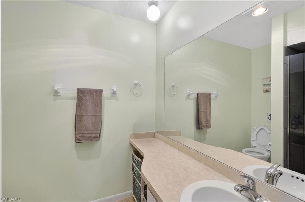 16051 Dublin CIR 202 photo 17