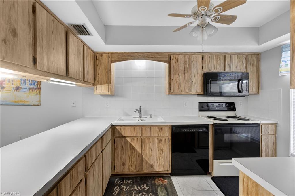 16051 Dublin CIR 202 photo 9
