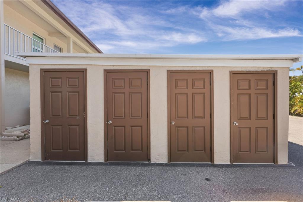 16051 Dublin CIR 202 photo 31