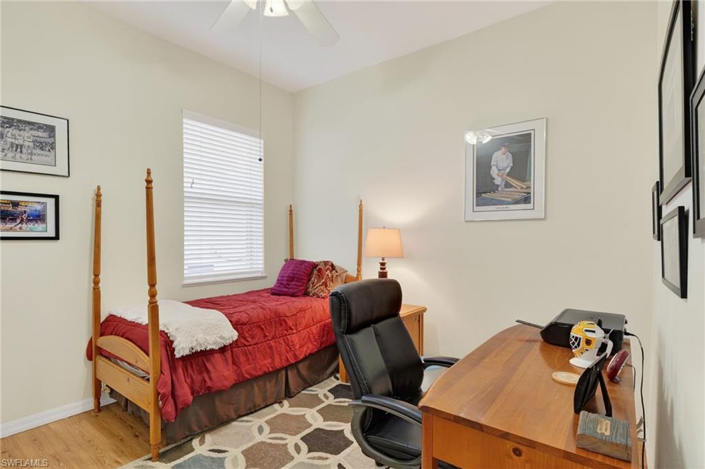 Guest bedroom 1-twin size bed