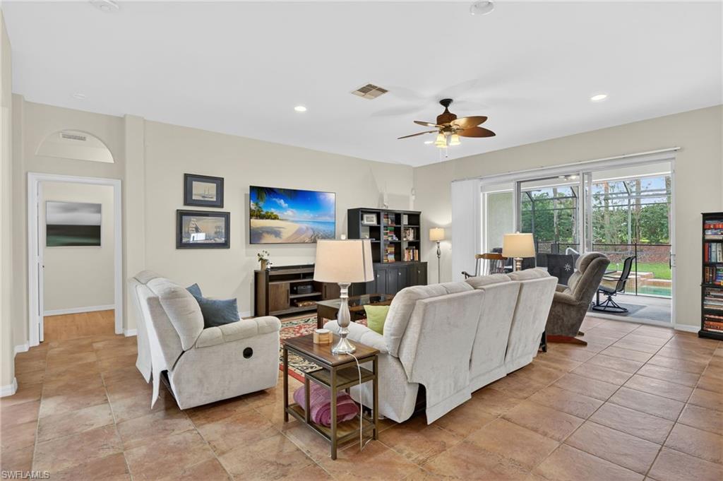 11801 Pine Timber LN photo 10
