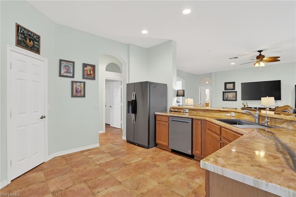 11801 Pine Timber LN photo 18