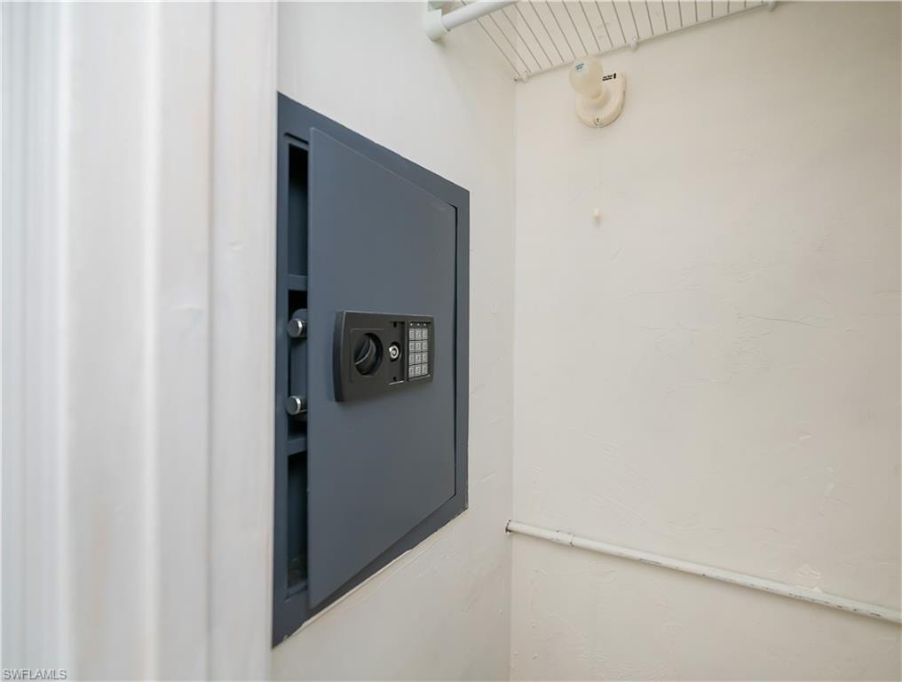 Wall Safe