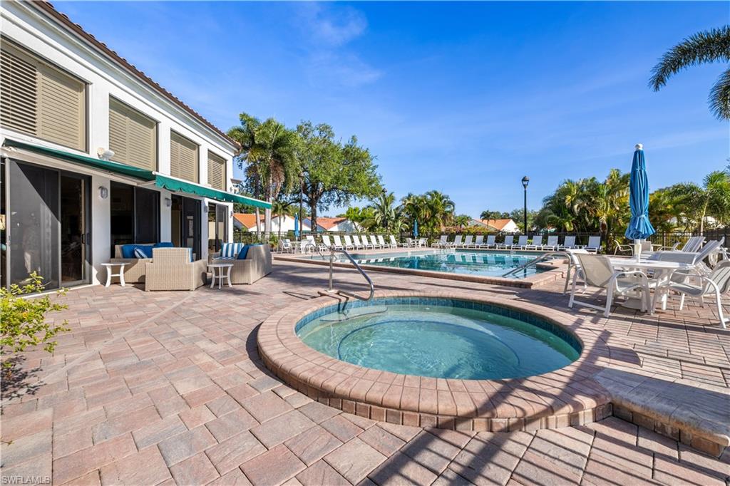 565 Beachwalk CIR T-102 photo 22