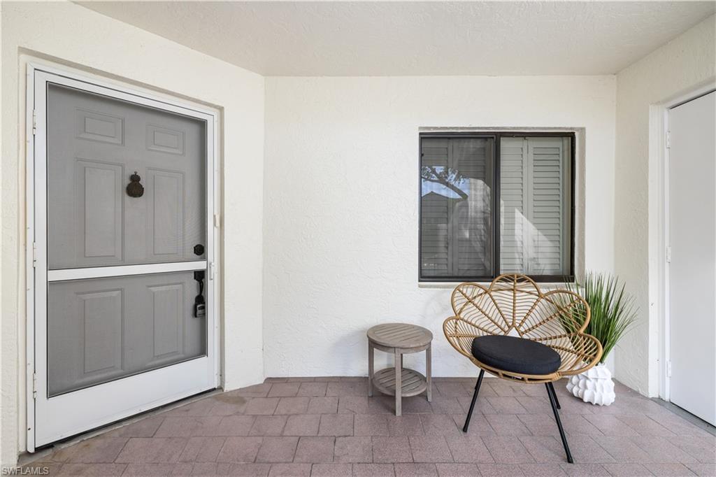 565 Beachwalk CIR T-102 photo 18