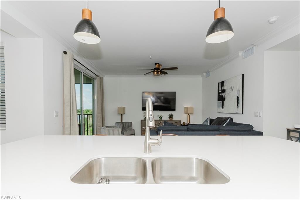 6034 National BLVD 537 photo 9