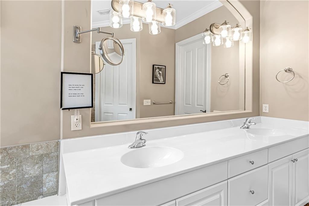 12567 Grandezza CIR photo 21