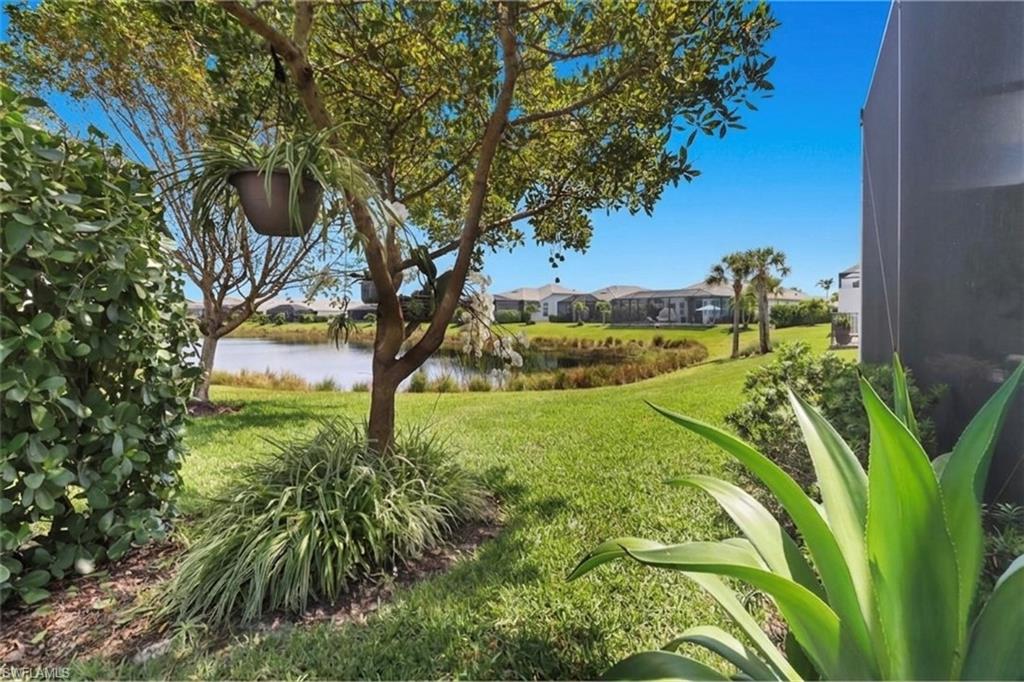 8966 Saint Lucia DR photo 21