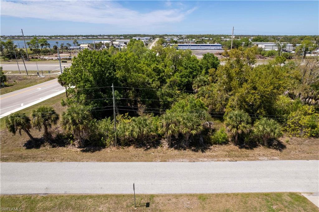 7679 Castleberry TER photo 10