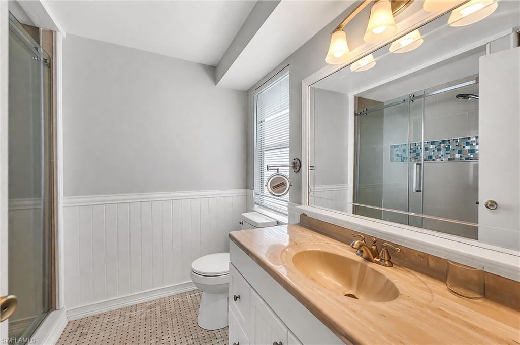 225 Pebble Beach CIR photo 11