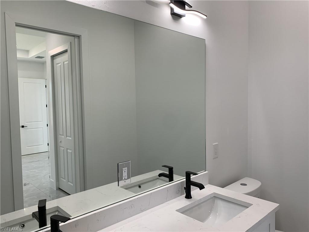 442 Redwing ST photo 22