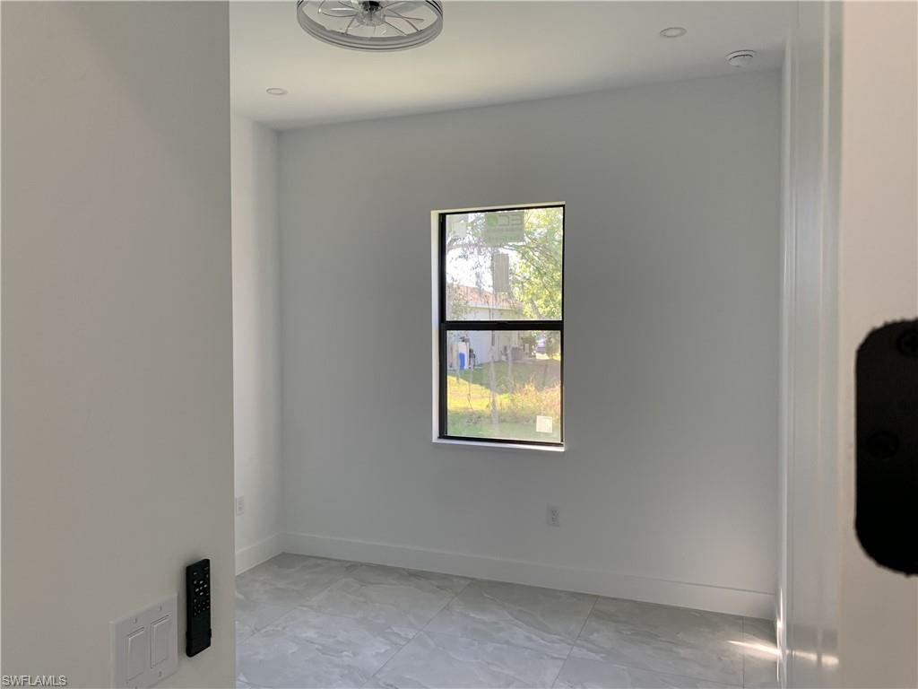 442 Redwing ST photo 15