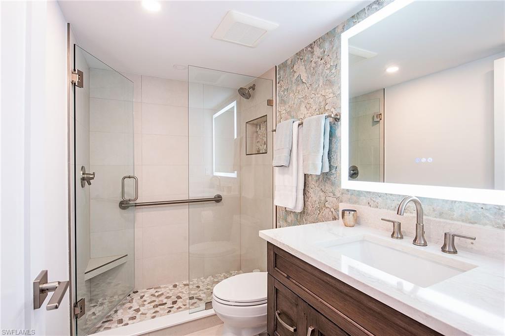 4001 Gulf Shore BLVD N 1100 photo 9