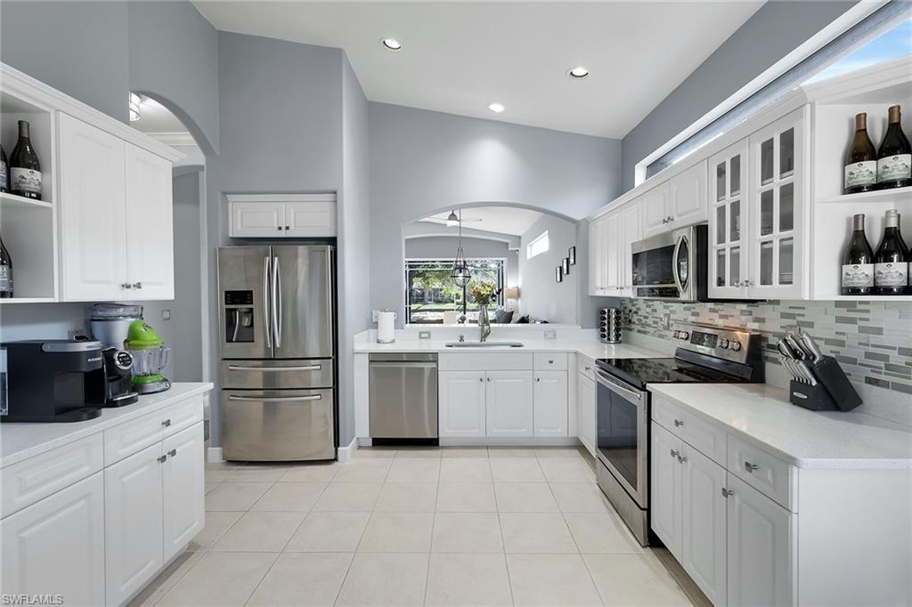 8616 Ibis Cove CIR photo 10