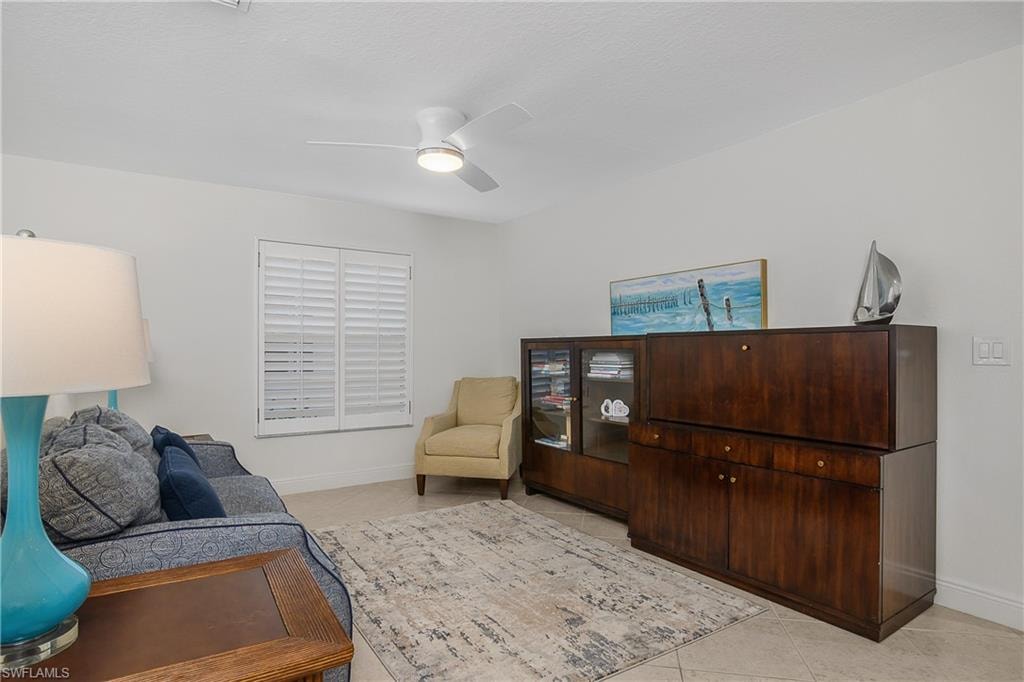 853 Tanbark DR 201 photo 18