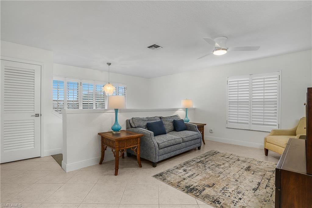 853 Tanbark DR 201 photo 19