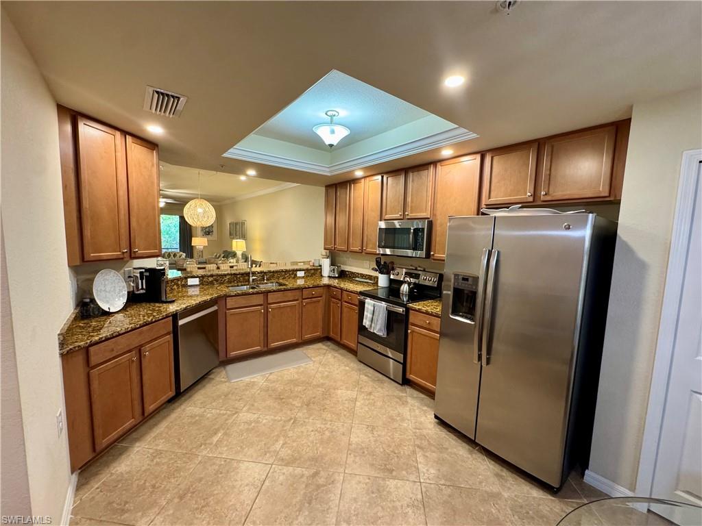 13761 Julias WAY 311 photo 6