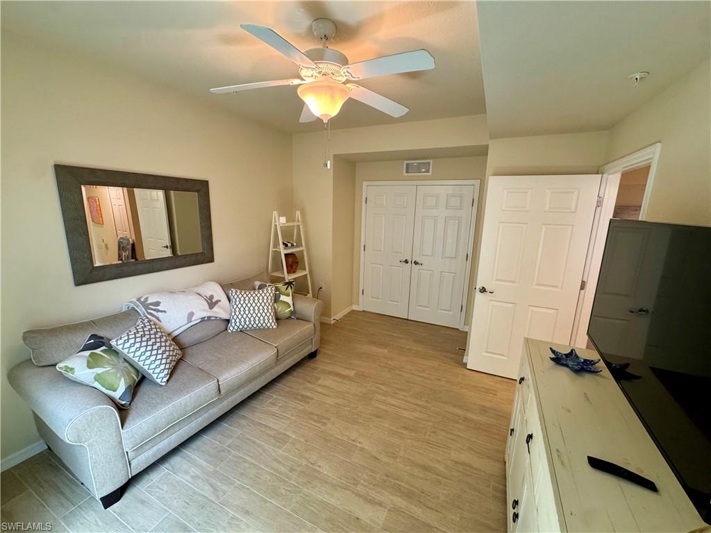 13761 Julias WAY 311 photo 29