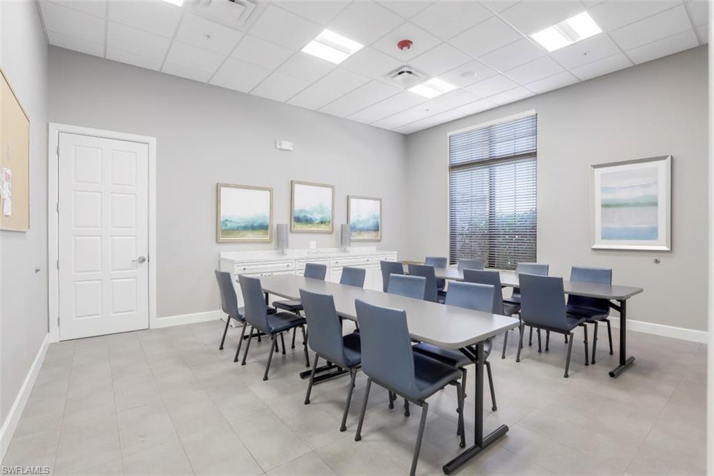Arts & Crafts Room