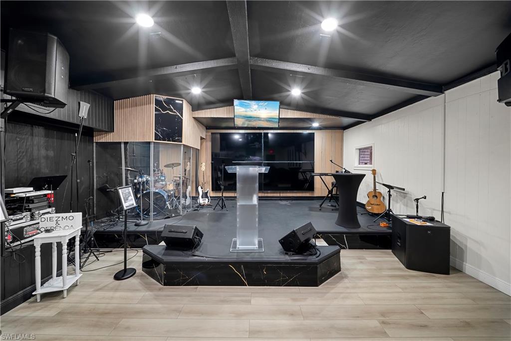 Stage