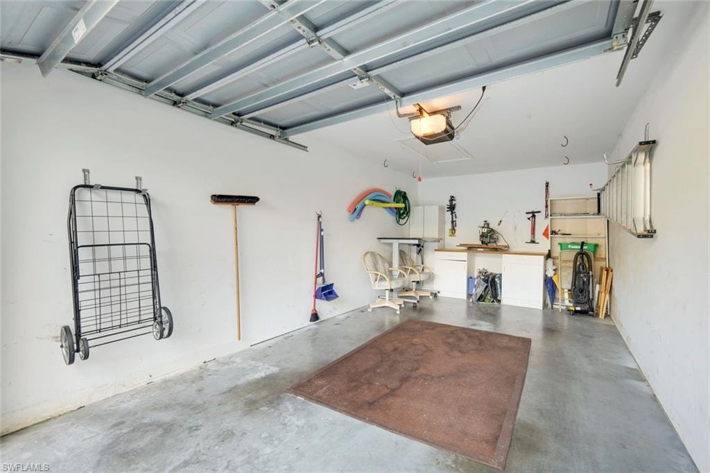 Detached Garage