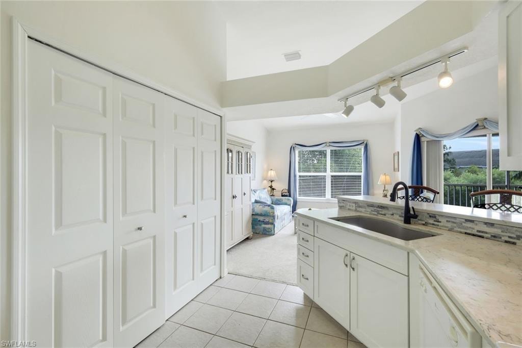 28851 Bermuda Lago CT 304 photo 11