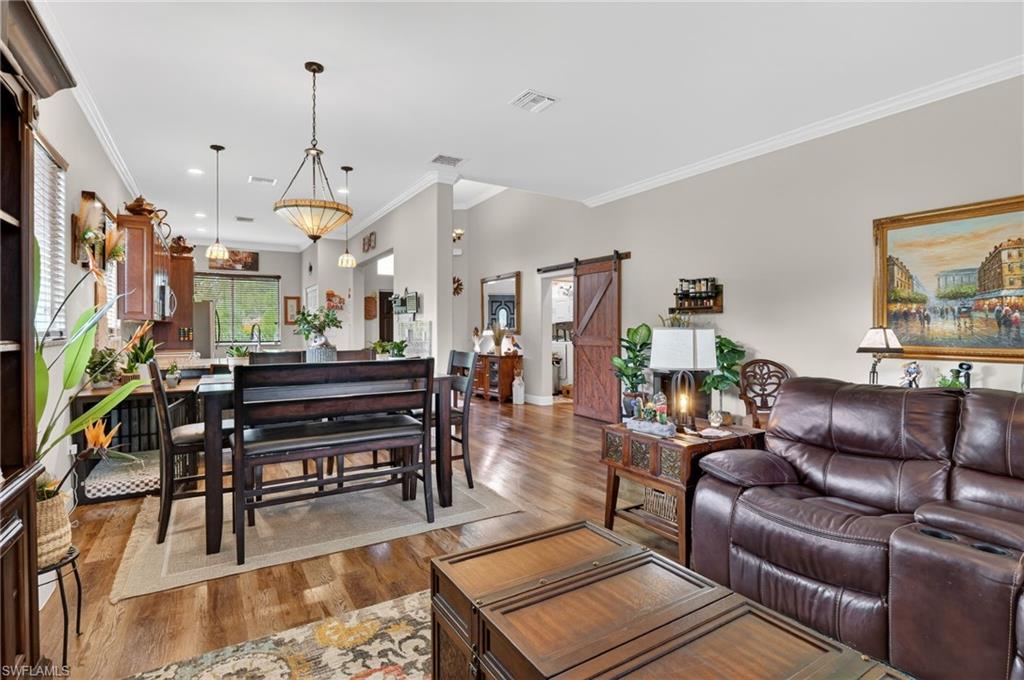 2522 Dora CT photo 17