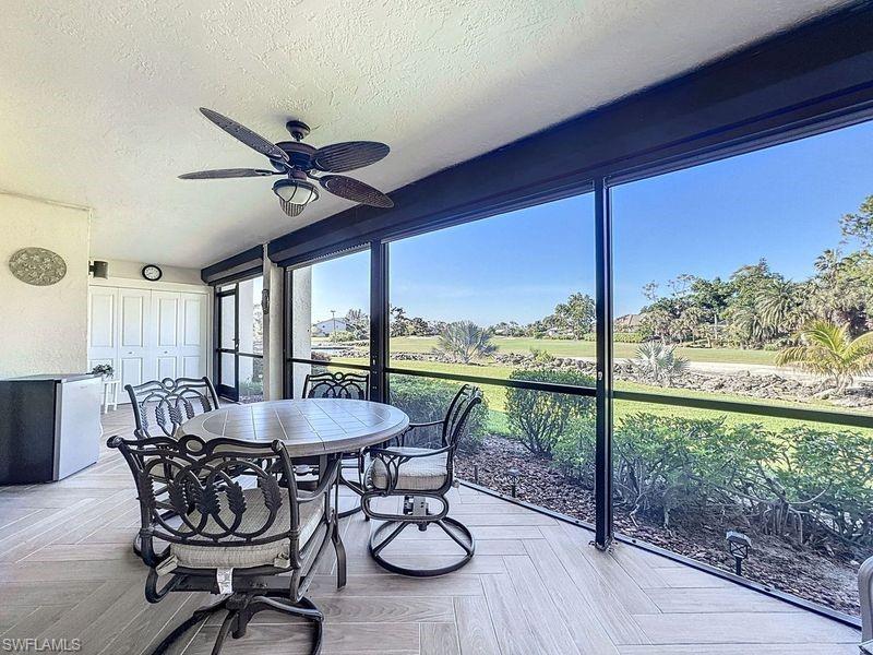 Sunroom with ceiling fan