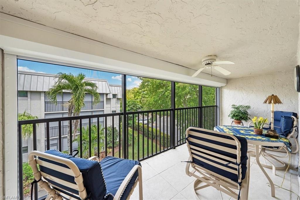788 Park Shore DR D30 photo 20