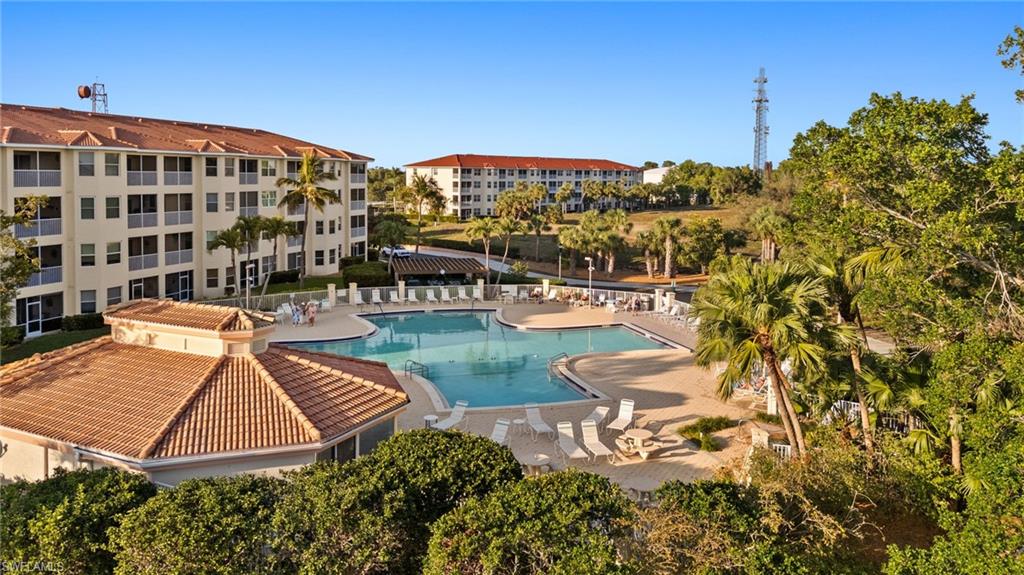 Active Clubhouse, pool, & Hot Tubs central location