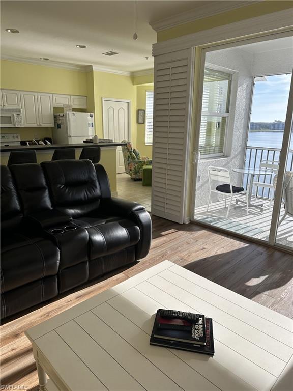 10361 Butterfly Palm DR 745 photo 16