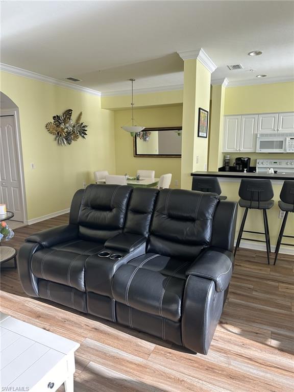 10361 Butterfly Palm DR 745 photo 14
