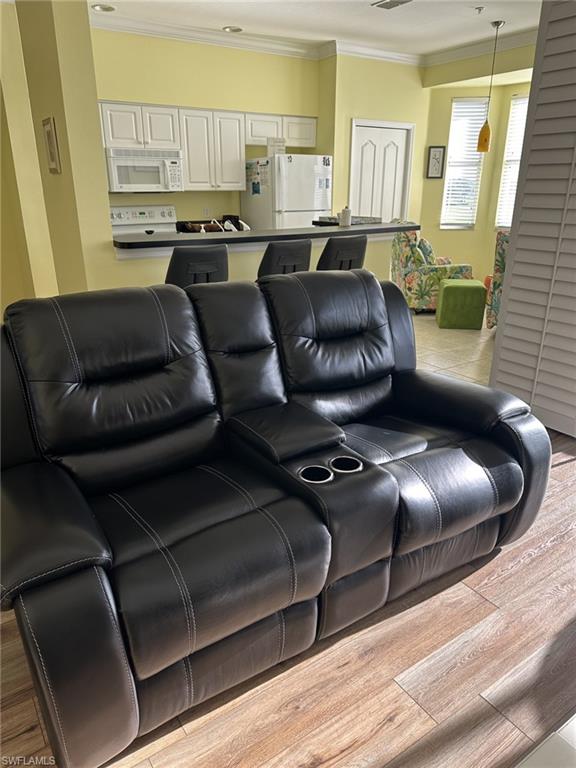 10361 Butterfly Palm DR 745 photo 15