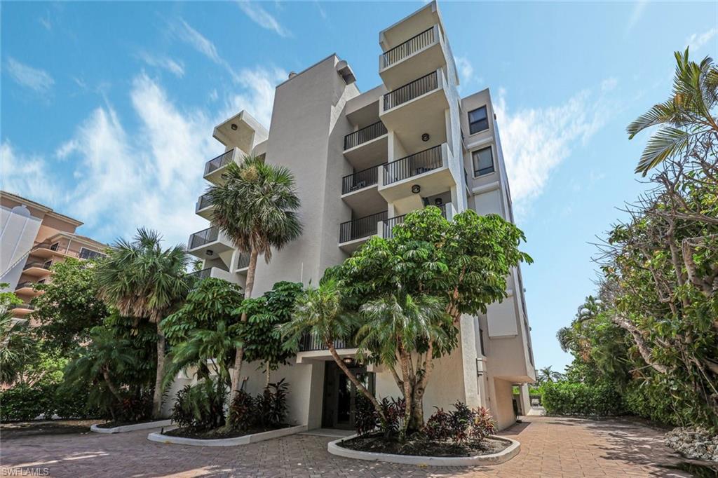 10562 Gulf Shore DR 202 photo 17