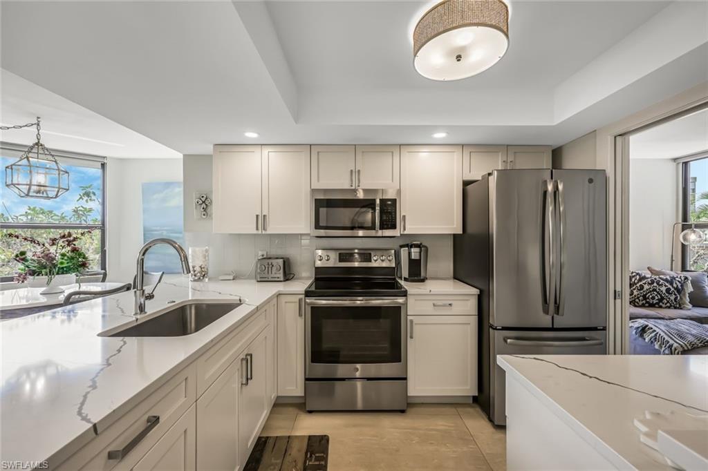 10562 Gulf Shore DR 202 photo 11