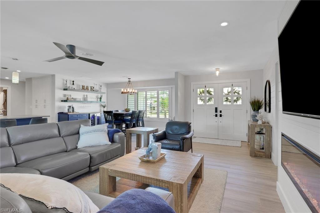 27129 Holly LN photo 6